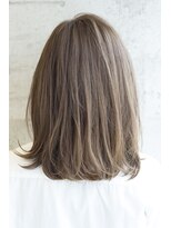 ザ シー 海老名(The C)&nbsp;[The C ]　イルミナカラー☆外ハネミディ