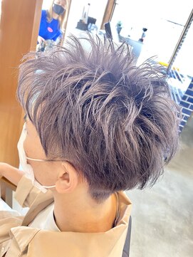 リドル ヘアー 駒生店(Riddle HAIR) シルバーショート