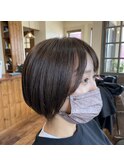 ショートボブ