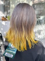 ヘアーアンドアート ルミナ(HAIR&ART LUMINA)&nbsp;シルバーとイエロー
