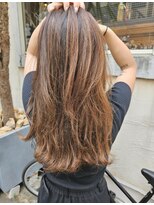 サーティーン(THIRTEEN) 残留しにくいHUEカラー。明るくも暗くもダメージレスで楽しむ!