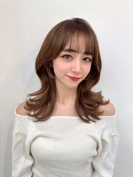 ディーバ 渋谷(D.I.E.V.A) 20代30代40代大人可愛い韓国レイヤーカット艶髪ブラウンベージュ