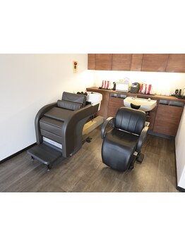 大人女性のうねりやくせ毛はお任せ！縮毛・酸熱トリートメント…状態に合わせたご提案で、感動の美髪体験★