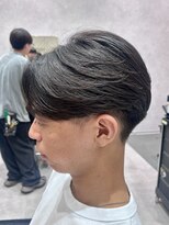 リード 豊洲店(REEED)&nbsp;センターパート縮毛矯正マッシュ刈り上げ毛流れツーブロック