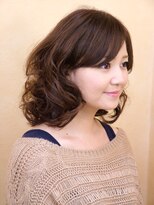 ミュール&nbsp;人気のプラチナピンクカラーで透明感のあるキュートな雰囲気に♪