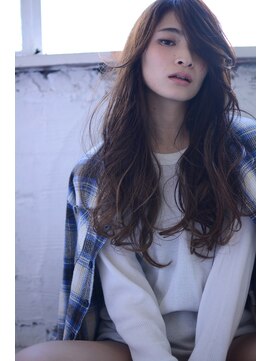 ミラバイグリーン(Mira by green) innocent dark brown × 無造作wave