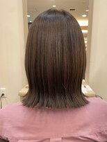 アルターリール(aL ter Rire)&nbsp;アッシュブラウン×切りっぱなしボブ/澤瑞絵