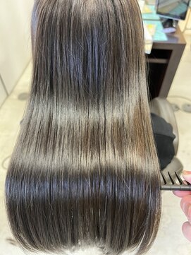 アンノウン(UNKNOWN) 【髪質改善トリートメント】