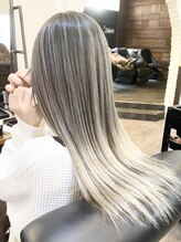 *Luxoのデザインカラー*　 『根元から自然なグラデーションが特徴的なバレイヤージュカラー』[町田/町田駅]