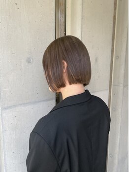 アイナ(AINA)の写真/【リピート率の高いショートスタイル☆】似合わせ技術とセンスの良さが大好評◎トリートメントで艶髪♪