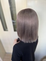 ニーゼロゼロナナ(2007)&nbsp;ハイトーングレージュ