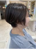 30代40代50代耳かけショート前髪ありハンサムショートカット