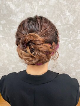 ランプ(Lamp.) 編み込みミドルアップ