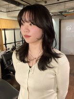 ノラジャーニー(NORA Journey) 【あきら】セミロングハッシュカットレイヤーカット黒髪