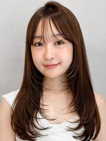 アグノス 青山(Agnos) 美髪レイヤーカット斜めバング艶感サイドバングミニウルフ