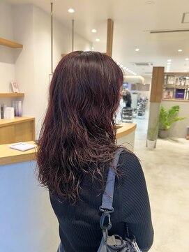 シアン 矢場町店(CYAN.) ブリーチなしでもしっかり色味が入る暖色カラー×ウェーブパーマ