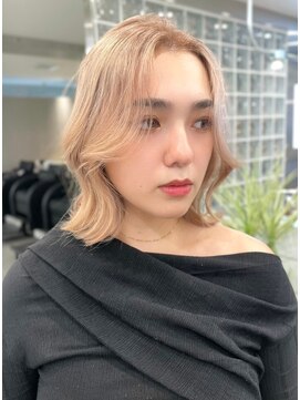 サンクマーケット 渋谷(cinq MARKET) 渋谷ブリーチカラーハイトーンカラー切りっぱなしボブ30代40代