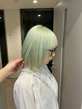 モニカ 原宿店(MONIQA) ミント