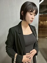 イン(in.) 黒髪/ミニボブ/大人かわいい