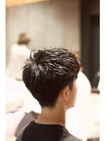 キングスマントーキョー カットクラブ 中野(KINGSMAN TOKYO CUTCLUB)&nbsp;ニュアンスパーマ/ツイストスパイラル/フェード[中野/MEN'S]