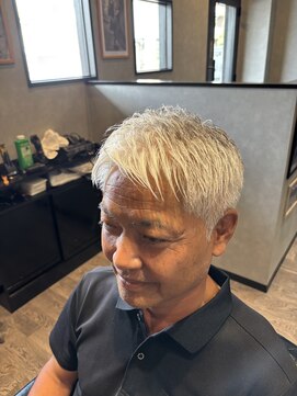 リラックスバーバー ゴコウ(RelaxBarberGOKOU) ナチュラルショート
