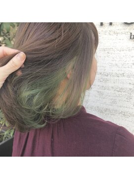 ハニー(HONEY by Chord) 【HONEY　加藤】インナーカラー×グリーン