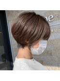 ショートボブ