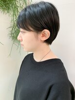 ミィ 表参道(mee.)&nbsp;【mee.】ハセガワヒトシ　くびれ丸み艶髪　マッシュショート