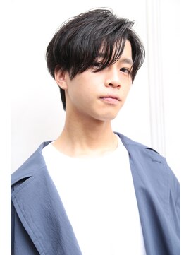 ルックグッドストア タカラヅカ(LOOK GOOD STORE TAKARAZUKA) ツーブロックマッシュサイドパートコンマヘア