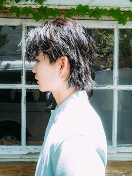 ヘアアンドリラクゼーション シャッセ(Hair&Relaxation SASE) センターパート