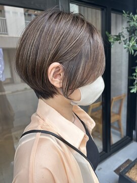 シキ(shiki) カジュアルショート
