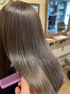 ベレッタ 枚方店(veretta.) 夏から秋に向けたカラー 30代/40代/50代（田村良平）/グレージュ