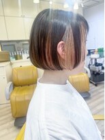 モリオ フロム ロンドン 成増店&nbsp;【morio成増 セリザワ】ミニボブ ぱっつんボブ インナーカラー