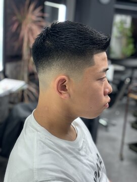 ヘアーラボ 樟葉(Hair Labo) ショート スキンフェード 楠葉