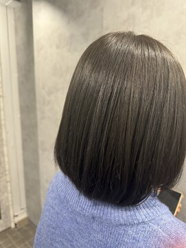 アイ(_i) 【_i】#20代30代#ベージュ#ツヤ感#大人かわいい