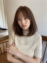 ガーランド (Garland) 大人かわいいミディアムレイヤーピンクベージュ顔まわりレイヤー