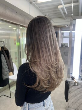 イキ 表参道(iki omotesando) ハッシュカット/フルバング/似合わせカット/レッドブラウン