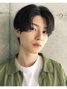 レタッチバイフィフス(RETOUCH by fifth) ニュアンスパーマセンターパートコンマヘアツーブロック