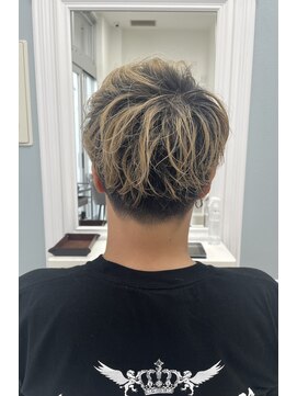 ジパングノアールオム 曳舟店(Zipangu NOIR HOMME) 刈り上げ×マッシュ