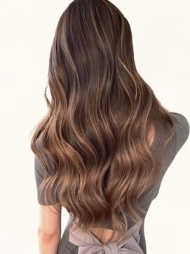 ゴカン バイ ジル ブラン 名古屋(Gokan by JIL BLAN) ハイライトバレイヤージュダブルカラーショートカット30代40代