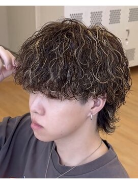 ビカム 名駅(become) 【前髪おろしサーフカールパーマ】メンズスパイラルウルフ名古屋