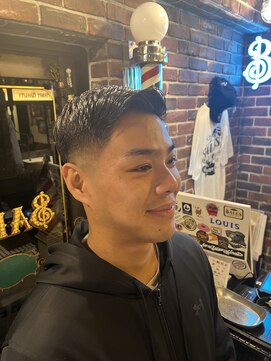 バレス 田町(BALES) フェザーアップ