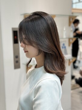 ザックギンザ(ZACC ginza) シアーブラウン/ロングレイヤー/小顔/前髪顔周りカット