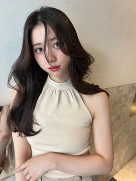 アクシス 栄店(`AXIS) 伊佐治ビターショコラ似合わせカットフェミニンロング