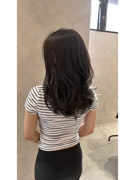 サロンドディバース(Salon de DIVERSE) ダークグレージュ×レイヤーカット