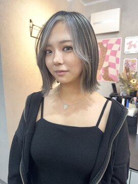 ナジック(749) シルバーハイライト×フェイスフレーミング