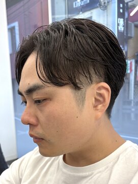 ウィル バイ ブラウン(Vir by Brown) 毛流れフェザーパーマ　藤沢メンズパーマ