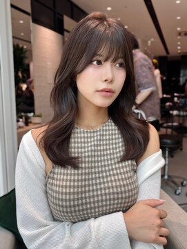 ステア ケース(stair case) 韓国レイヤーカット顔まわり前髪カットブラウンカラー