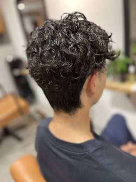 スパイラルパーマ　メンズパーマが流行り