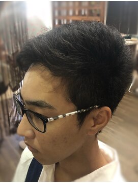 バービーボーイズヘア(Barbee Boys HAIR) サイドパートショート